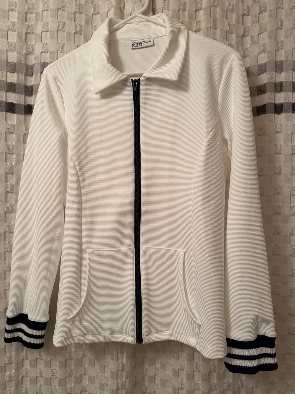 Kasper White Zip-Front Bomber Jacket with Black Trim